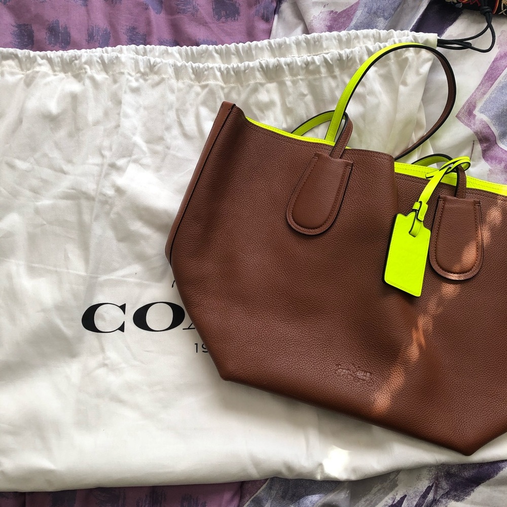 Coach Sample Brown Leather Tote
